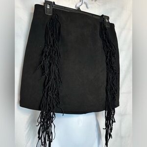 Black Faux Suede Mini Skirt Fringe Size Medium Cowgirl Western Career Clubbing